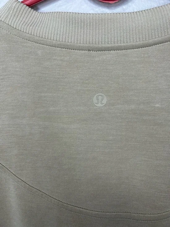 Lululemon Softstreme Relaxed Fit T-Shirt Taupe Estimated Size 6/8 Soft Luxe - Picture 3 of 3